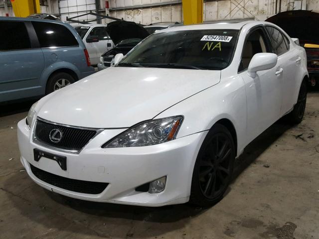 JTHBK262385077465 - 2008 LEXUS IS 250 WHITE photo 2