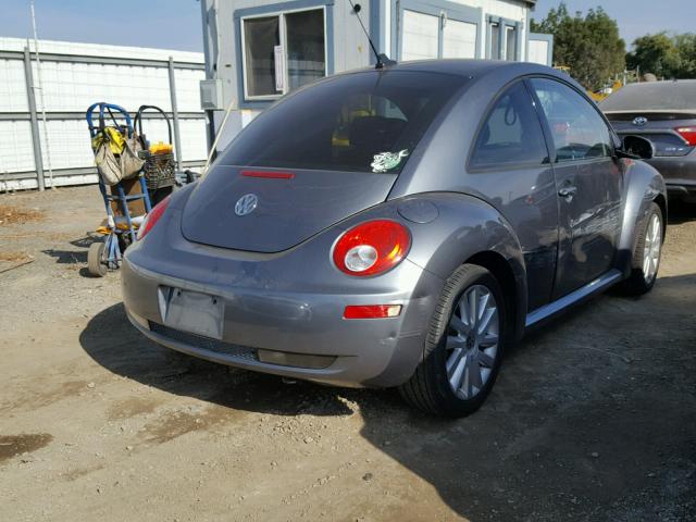 3VWRG31C68M504667 - 2008 VOLKSWAGEN NEW BEETLE GRAY photo 4