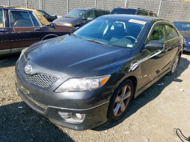 4T1BF3EK5BU727693 - 2011 TOYOTA CAMRY BASE BLACK photo 2