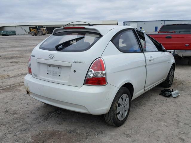 KMHCM3AC7AU157171 - 2010 HYUNDAI ACCENT BLU WHITE photo 4