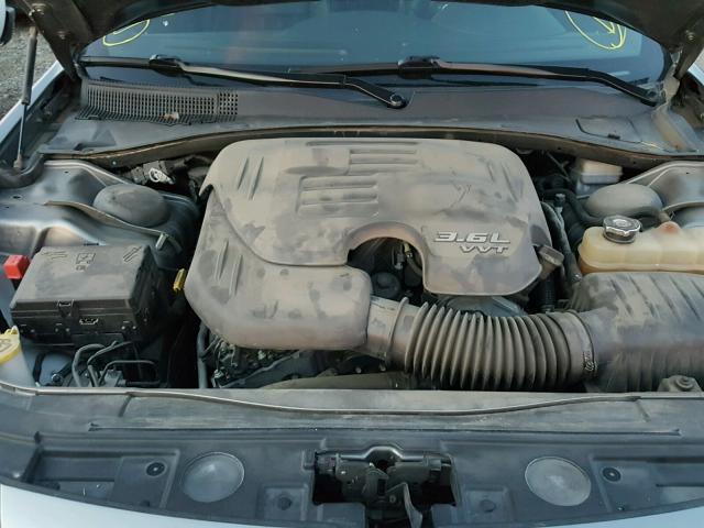 2C3CCAGG7CH167232 - 2012 CHRYSLER 300 V6 SILVER photo 7