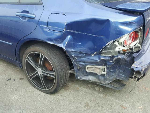 JTHBD192920044362 - 2002 LEXUS IS 300 BLUE photo 9