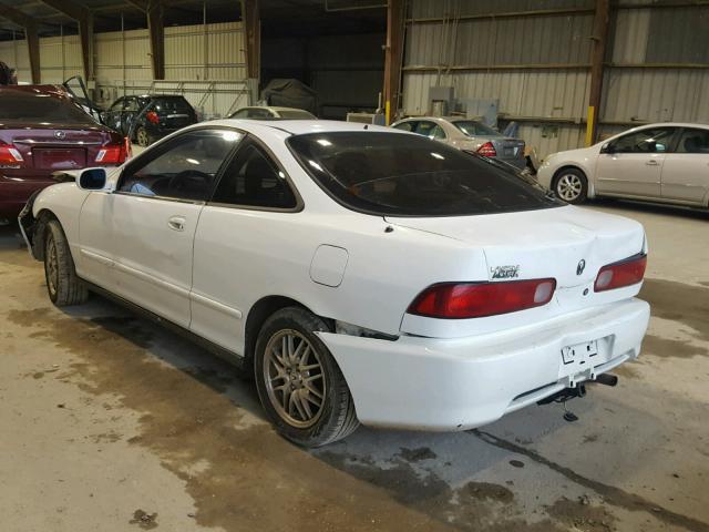 JH4DC445XYS013228 - 2000 ACURA INTEGRA LS WHITE photo 3