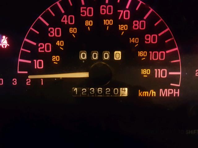 1G2WP52K92F259799 - 2002 PONTIAC GRAND PRIX WHITE photo 8