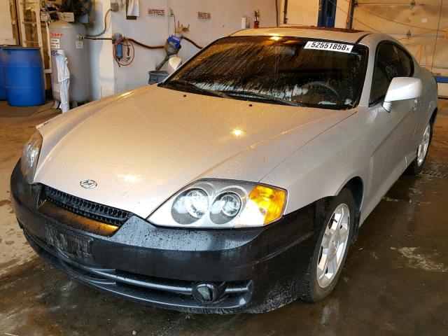 KMHHM65D83U072269 - 2003 HYUNDAI TIBURON SILVER photo 2