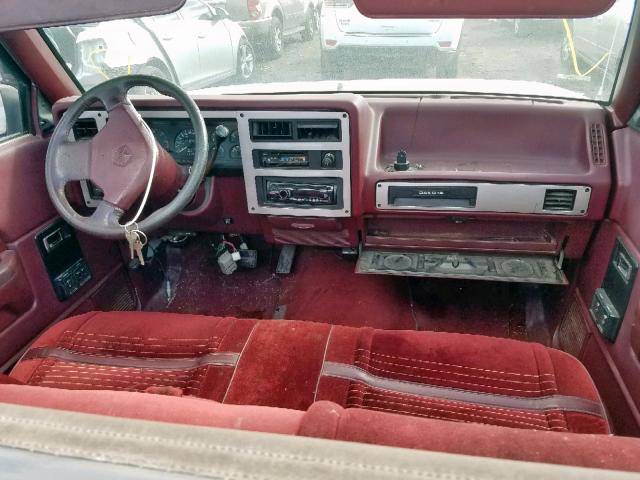 1B7FL69X2KS166385 - 1989 DODGE DAKOTA SPO WHITE photo 9