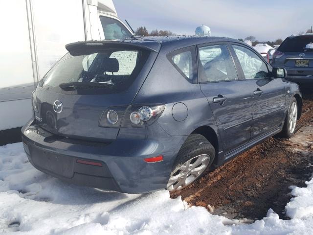 JM1BK344181144440 - 2008 MAZDA 3 HATCHBAC GRAY photo 4