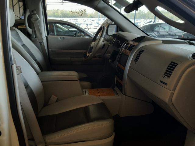 1A8HX58N48F132191 - 2008 CHRYSLER ASPEN LIMI 白色 照片 5