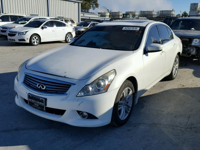 JN1CV6AR5AM461934 - 2010 INFINITI G37 WHITE photo 2