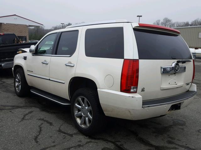 1GYFK63878R238275 - 2008 CADILLAC ESCALADE L WHITE photo 3