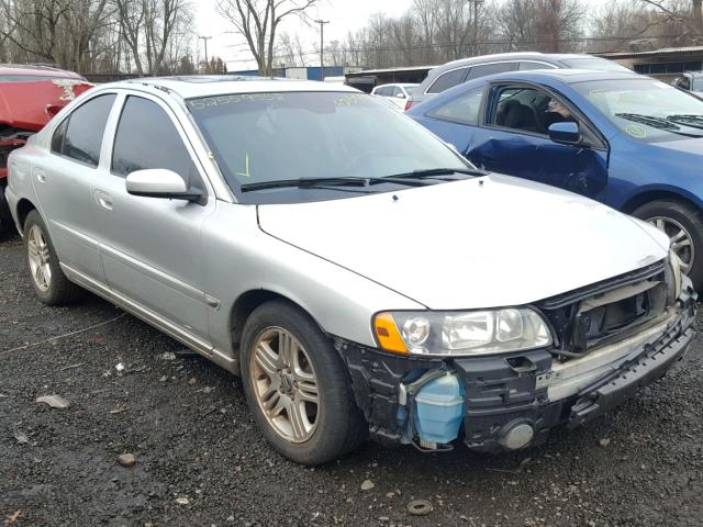 YV1RH592652465731 - 2005 VOLVO S60 2.5T SILVER photo 1