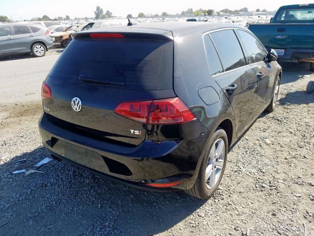 3VW217AU4HM027580 - 2017 VOLKSWAGEN GOLF S BLACK photo 4