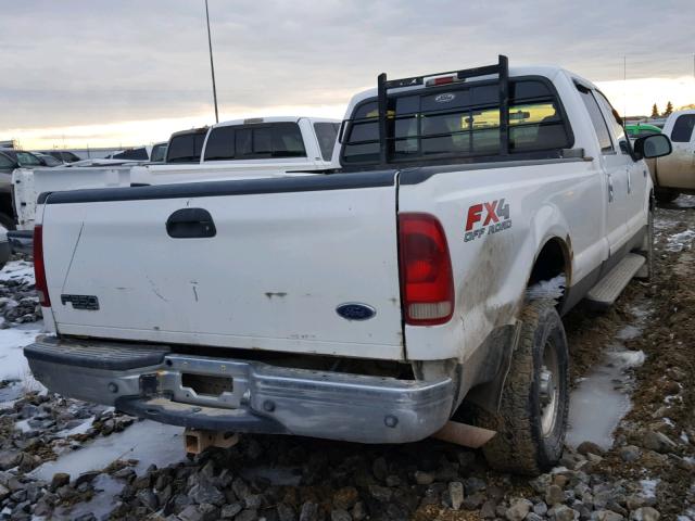 1FTSW31S13EB72473 - 2003 FORD F350 SRW S WHITE photo 4