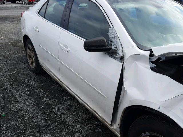 1G11B5SL7FF219779 - 2015 CHEVROLET MALIBU LS თეთრი ფოტო 9