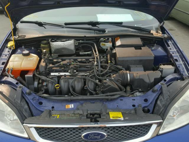 1FAFP34N25W123158 - 2005 FORD FOCUS ZX4 BLUE photo 7