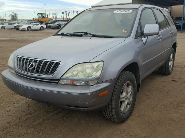 JTJHF10U020288712 - 2002 LEXUS RX 300 GRAY photo 2