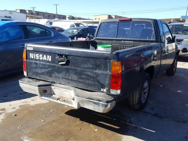 1N6SD16S6VC377267 - 1997 NISSAN PICKUP/XE/ BLACK photo 4