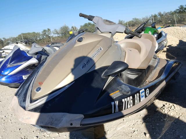 YAMA3608L708 - 2008 YAMAHA VX CRUISER GOLD photo 2