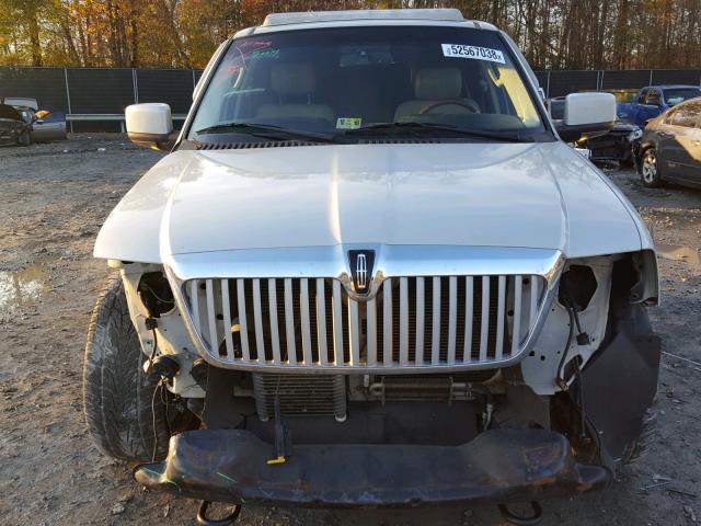 5LMFU27536LJ27160 - 2006 LINCOLN NAVIGATOR CREAM photo 9
