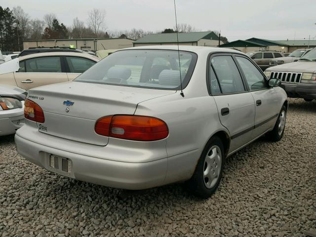 1Y1SK5288YZ413645 - 2000 CHEVROLET GEO PRIZM SILVER photo 4