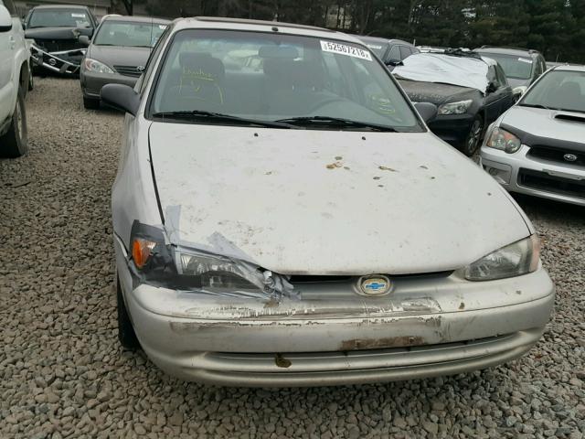 1Y1SK5288YZ413645 - 2000 CHEVROLET GEO PRIZM SILVER photo 9