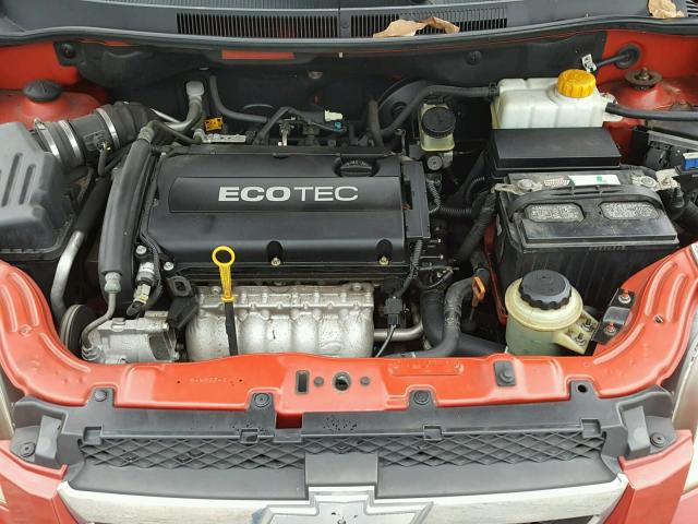 KL1TD56EX9B660170 - 2009 CHEVROLET AVEO LS RED photo 7