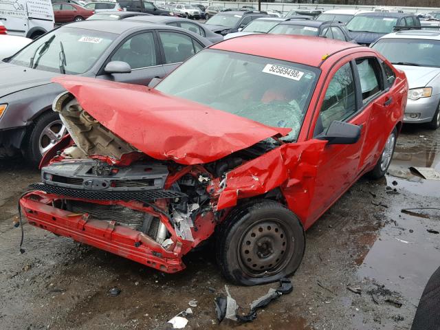 1FAHP34N38W129175 - 2008 FORD FOCUS S/SE RED photo 2