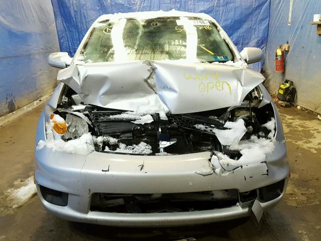 JTKKT624060134740 - 2006 TOYOTA SCION XA SILVER photo 9