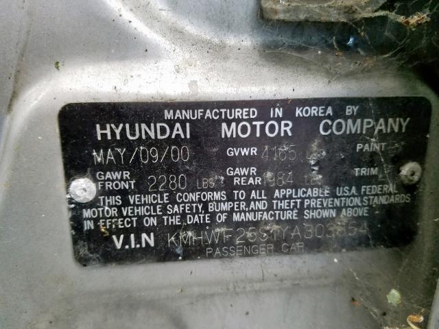 KMHWF25S1YA303854 - 2000 HYUNDAI SONATA GL SILVER photo 10