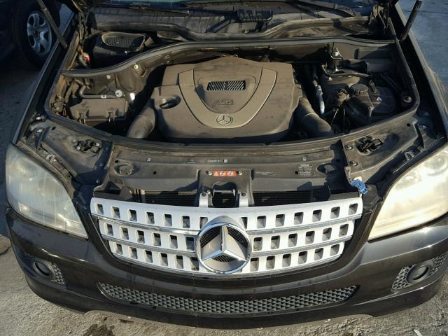 4JGBB86E87A284286 - 2007 MERCEDES-BENZ ML 350 BLACK photo 7