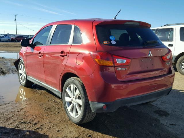 4A4AP3AUXDE003895 - 2013 MITSUBISHI OUTLANDER RED photo 3