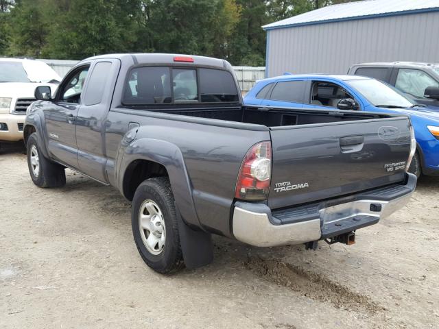 5TFTU4GN9BX010840 - 2011 TOYOTA TACOMA PRE GRAY photo 3