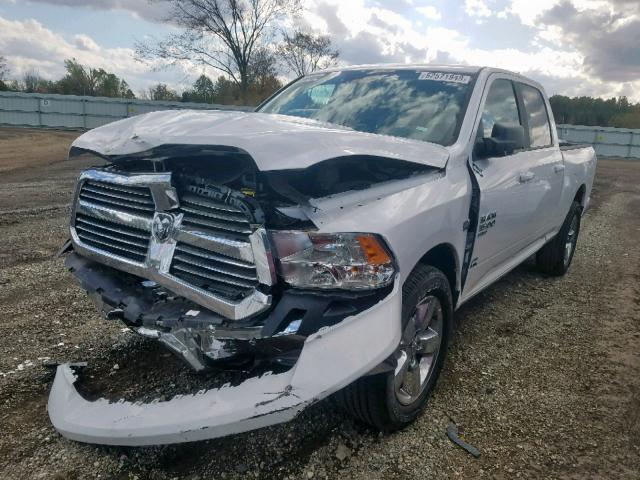 1C6RR7TTXKS662632 - 2019 RAM 1500 CLASS WHITE photo 2