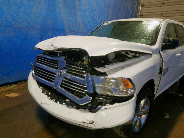 1C6RR7TTXKS662632 - 2019 RAM 1500 CLASS WHITE photo 9