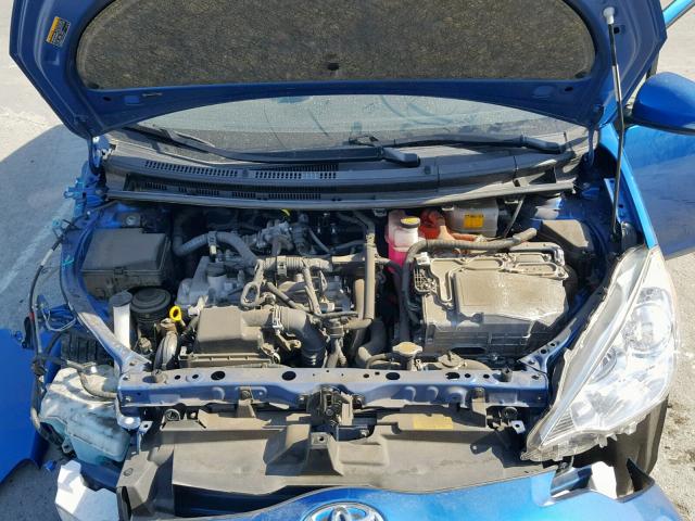 JTDKDTB33D1555854 - 2013 TOYOTA PRIUS C BLUE photo 7