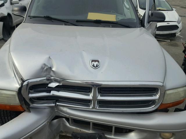 1B4HR48N42F178376 - 2002 DODGE DURANGO SL SILVER photo 7