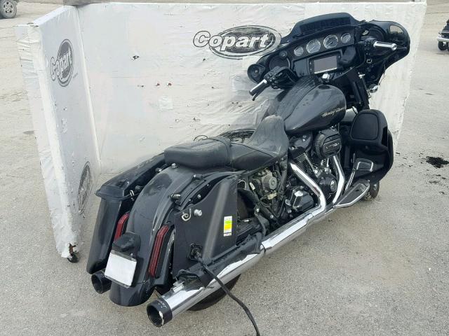 1HD1PXF14HB954113 - 2017 HARLEY-DAVIDSON FLHXSE CVO BLACK photo 4