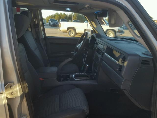 1J8HG48K38C106389 - 2008 JEEP COMMANDER ვერცხლისფერი ფოტო 5