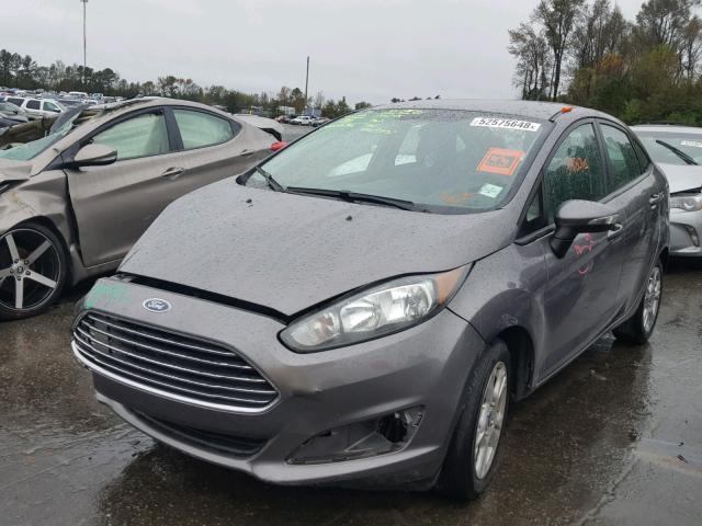 3FADP4BJ1EM172073 - 2014 FORD FIESTA SE GRAY photo 2