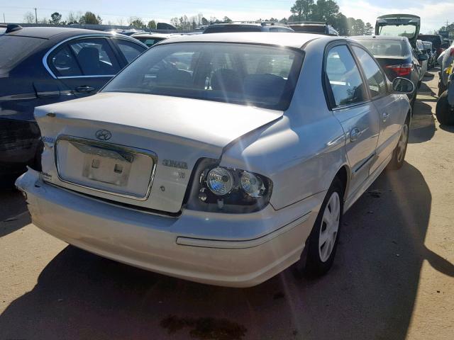 KMHWF25H12A700363 - 2002 HYUNDAI SONATA GL WHITE photo 4