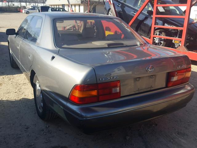 JT8BH28F6V0081338 - 1997 LEXUS LS 400 GRAY photo 3