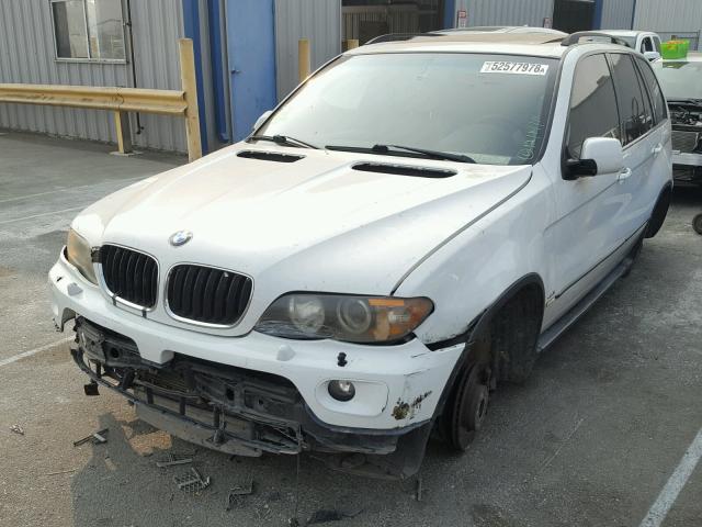 5UXFB53526LV23860 - 2006 BMW X5 4.4I WHITE photo 2