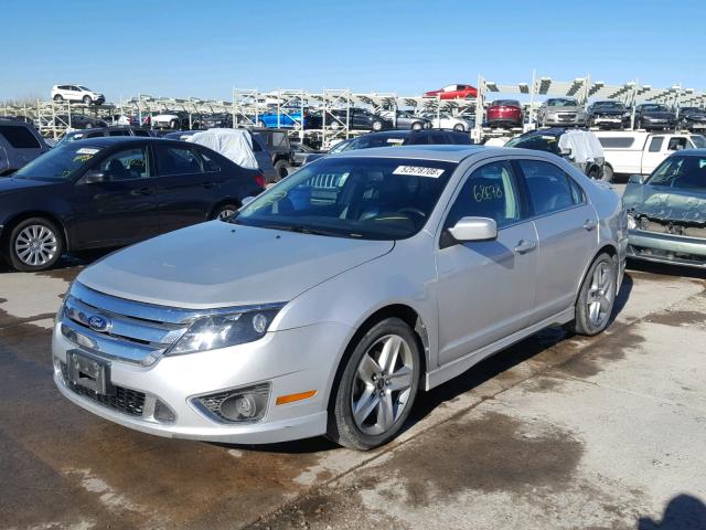 3FAHP0KC3AR211898 - 2010 FORD FUSION SPO SILVER photo 2