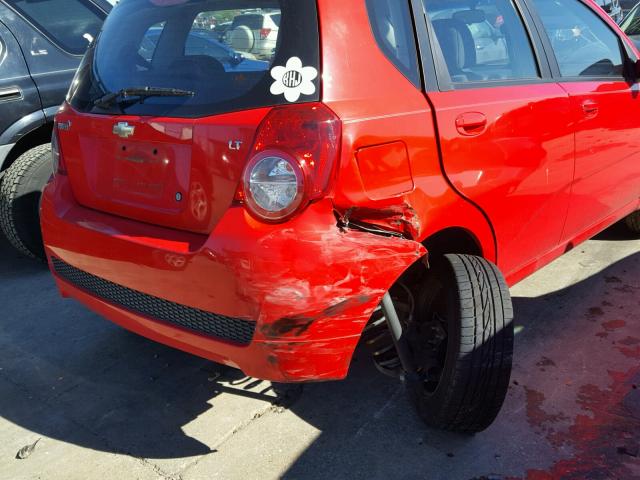 KL1TD66E79B327706 - 2009 CHEVROLET AVEO LS RED photo 9