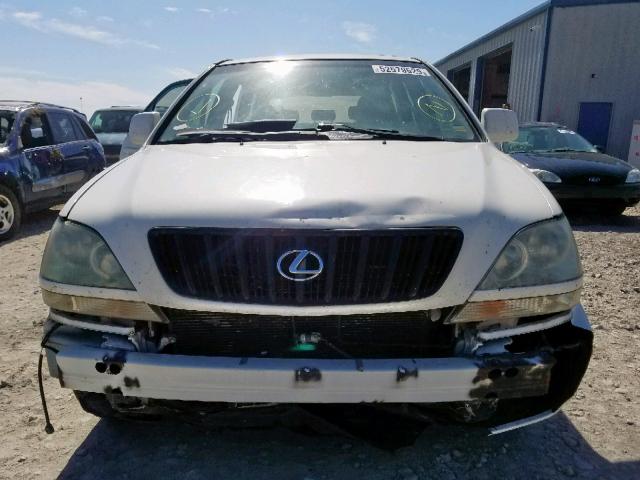 JTJHF10U720268876 - 2002 LEXUS RX 300 SILVER photo 9