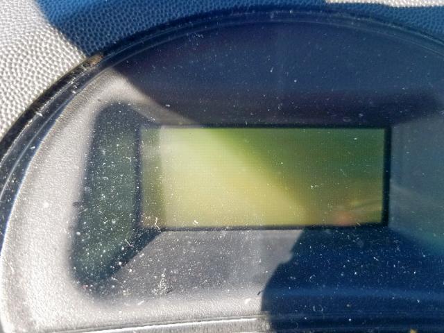 2G2WP522841182403 - 2004 PONTIAC GRAND PRIX SILVER photo 8