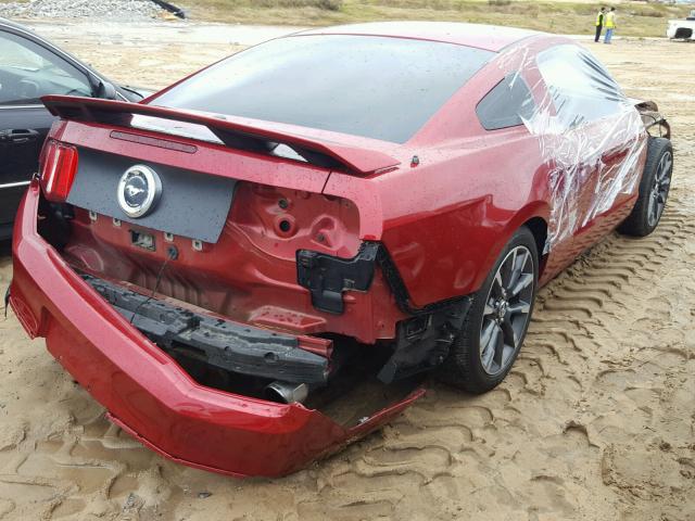 1ZVBP8CF4B5140607 - 2011 FORD MUSTANG GT RED photo 4