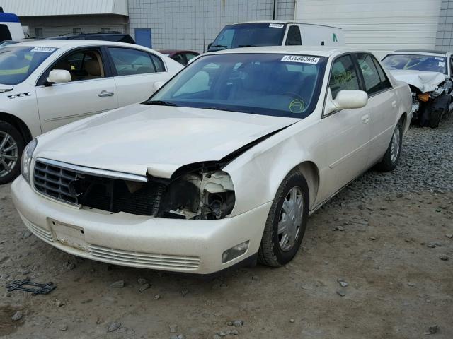 1G6KE57Y22U243830 - 2002 CADILLAC DEVILLE DH WHITE photo 2