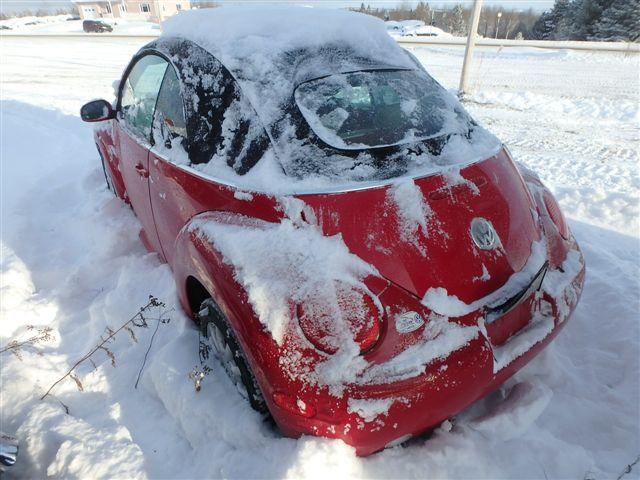 3VWCM31Y45M306451 - 2005 VOLKSWAGEN NEW BEETLE RED photo 3