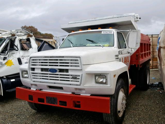 1FDPK74C7PVA35536 - 1993 FORD F700 F WHITE photo 2